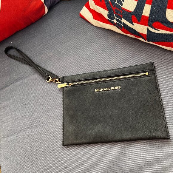 Michael Kors Jet Set Zip Clutch Large Black - Picture 1 of 9